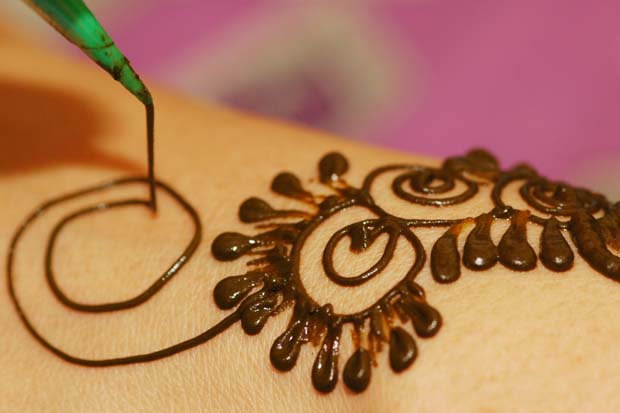 Henna Painting