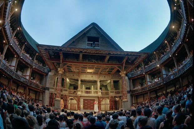 Risultati immagini per romeo and juliet globe theatre