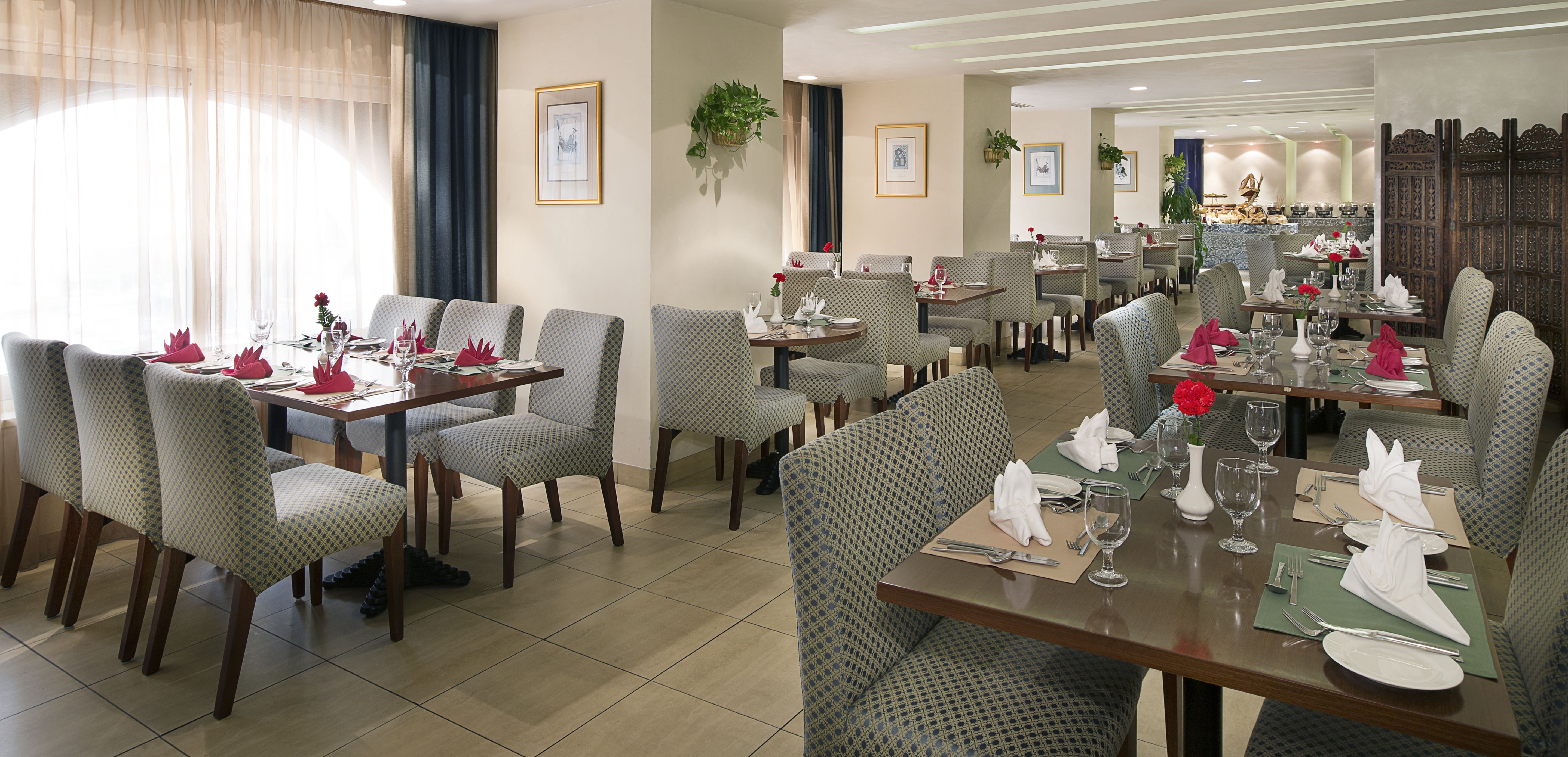 eid al adha lunch buffet in new seasons restaurant