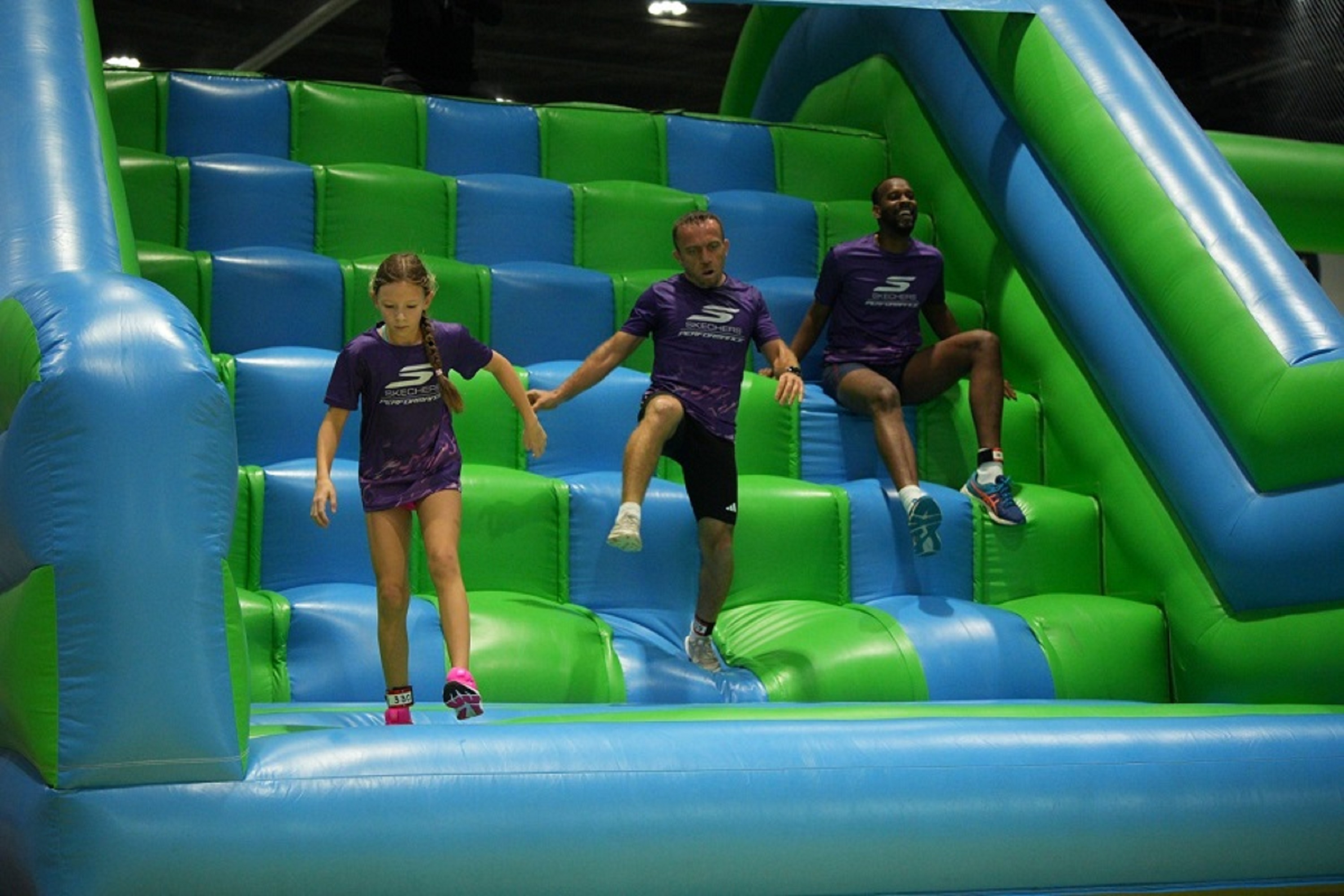 air x inflatable obstacle course run