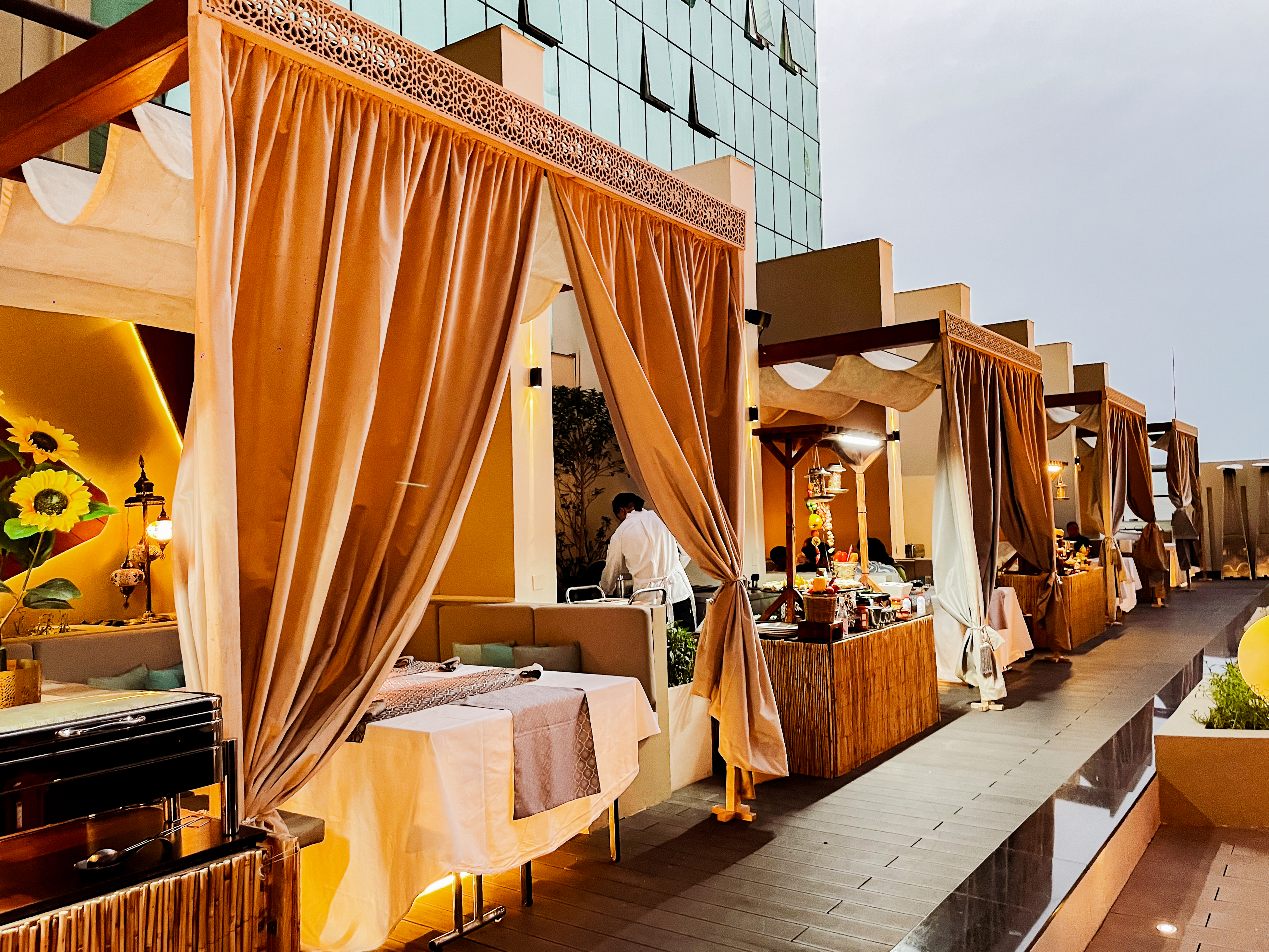 eid brunch at southern sun abu dhabi