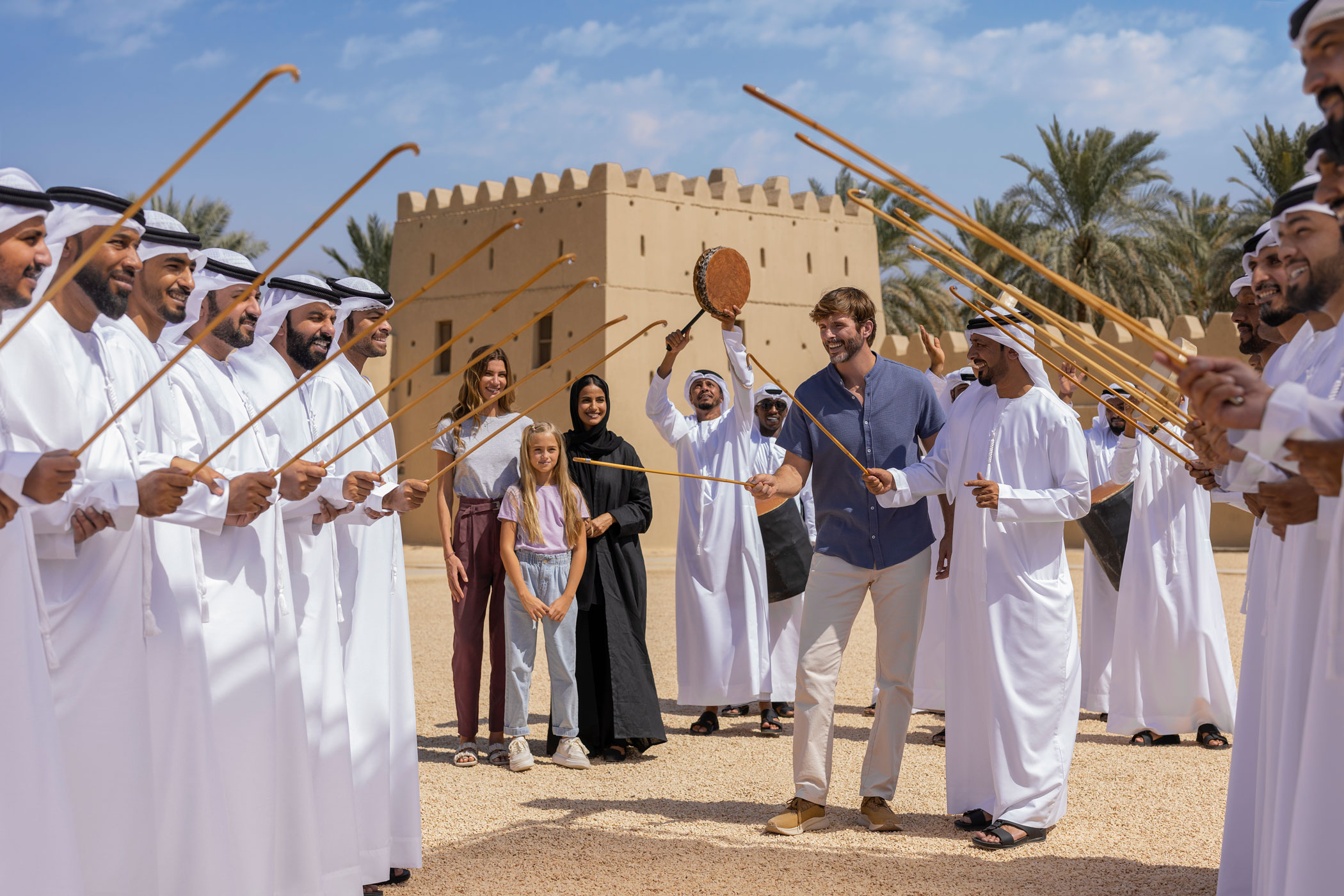 استكشف غنى الثقافة الإماراتية