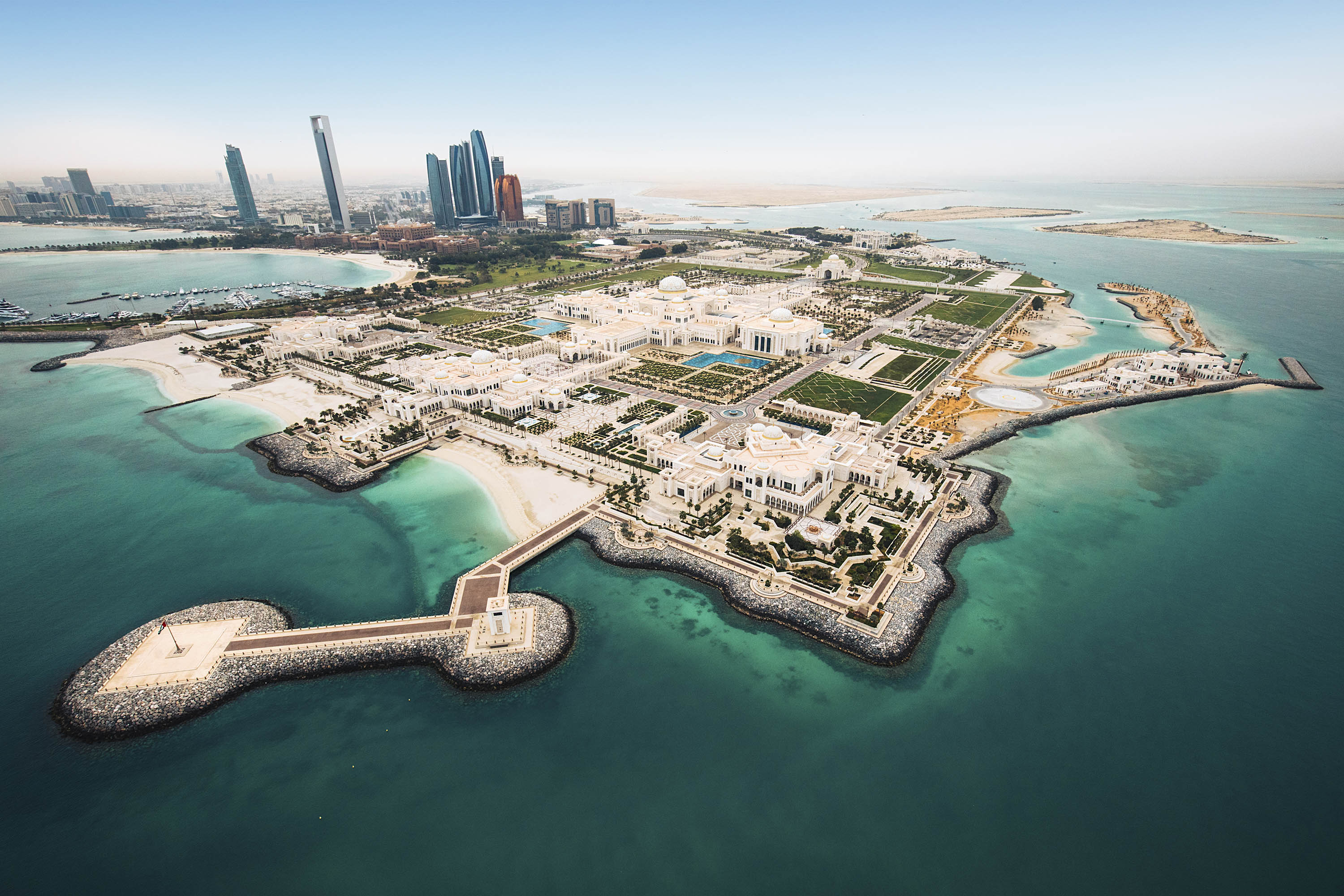 Abu Dhabi Itineraries for visitors
