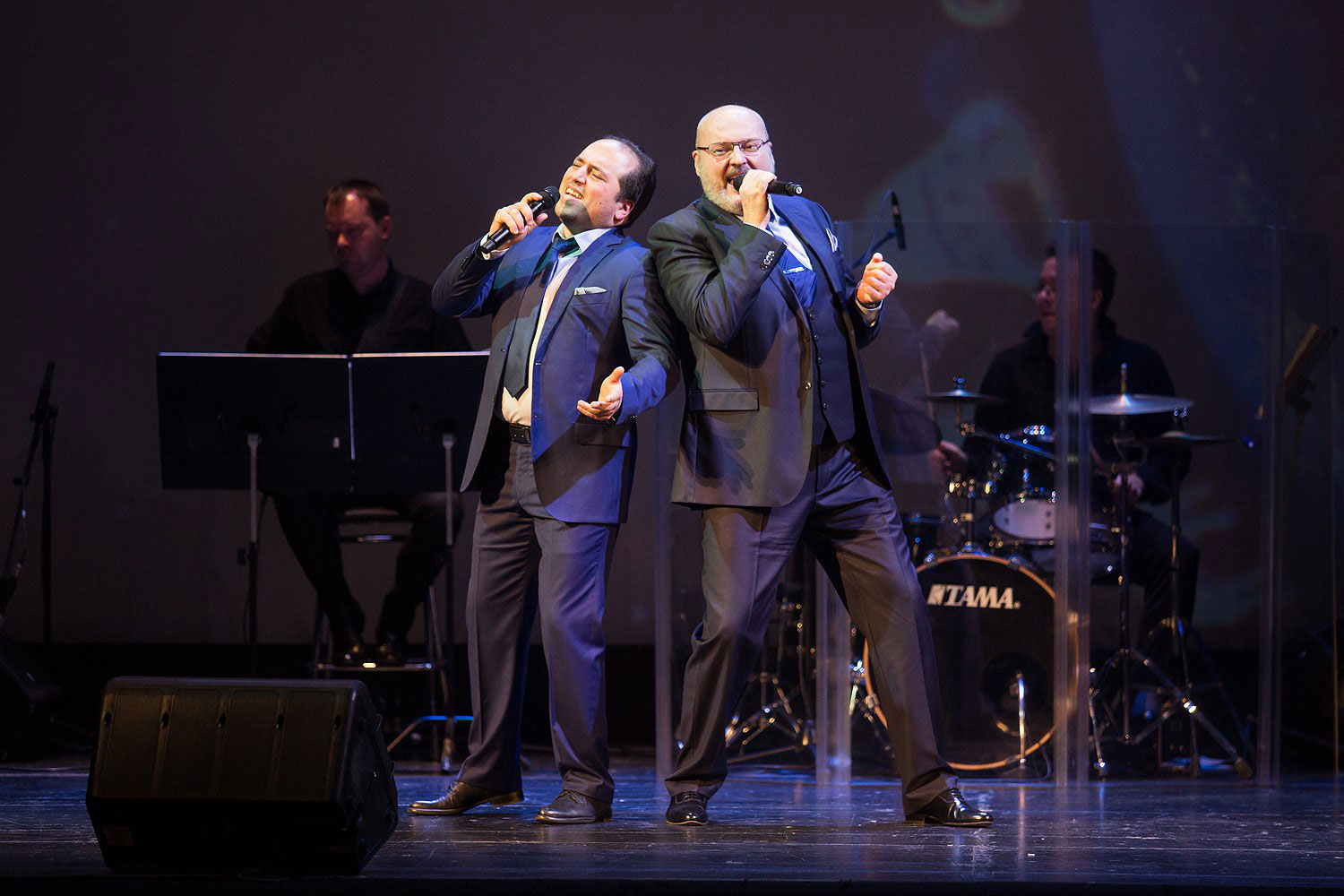 Tenors of the XXI Century: World Hits About Love