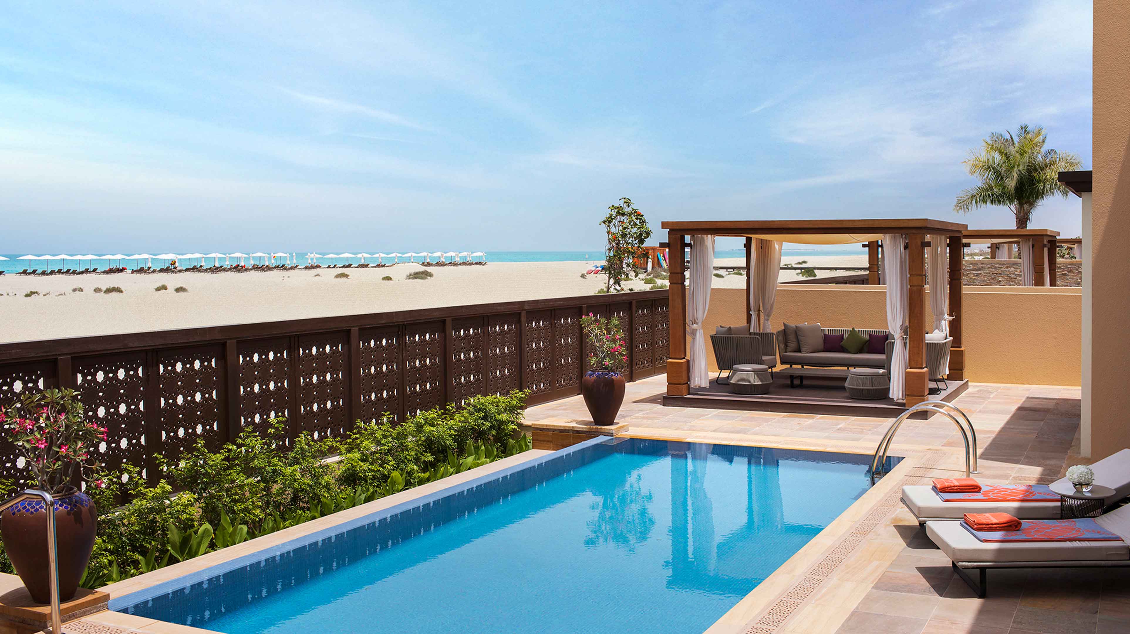 מלון נופש ווילות Saadiyat Rotana;