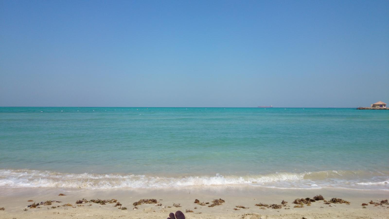 10. Playa de Al Dhafra