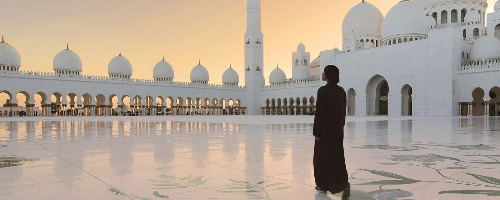 3. Gran Mezquita de Abu Dhabi 