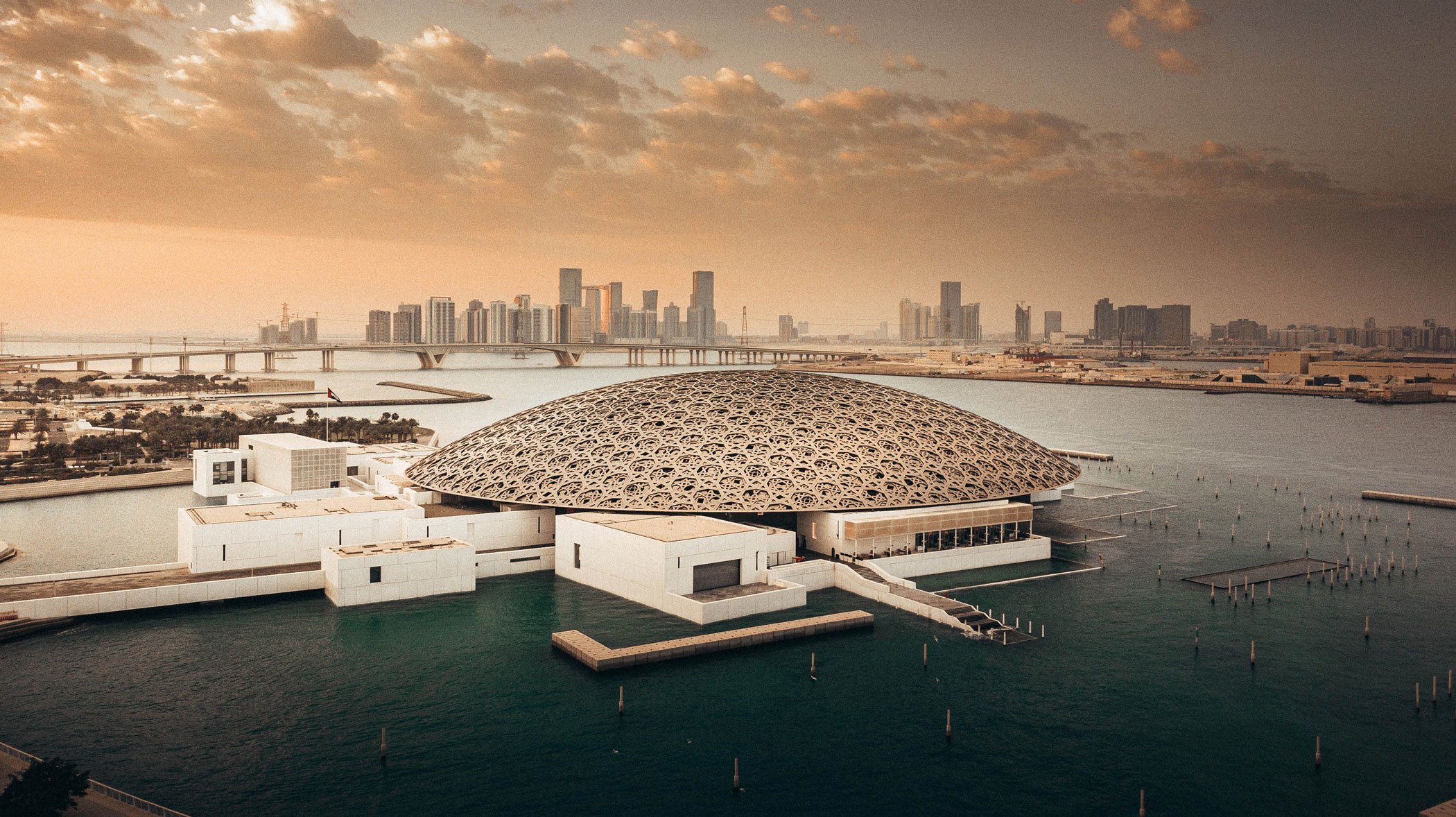 8. Louvre Abu Dhabi