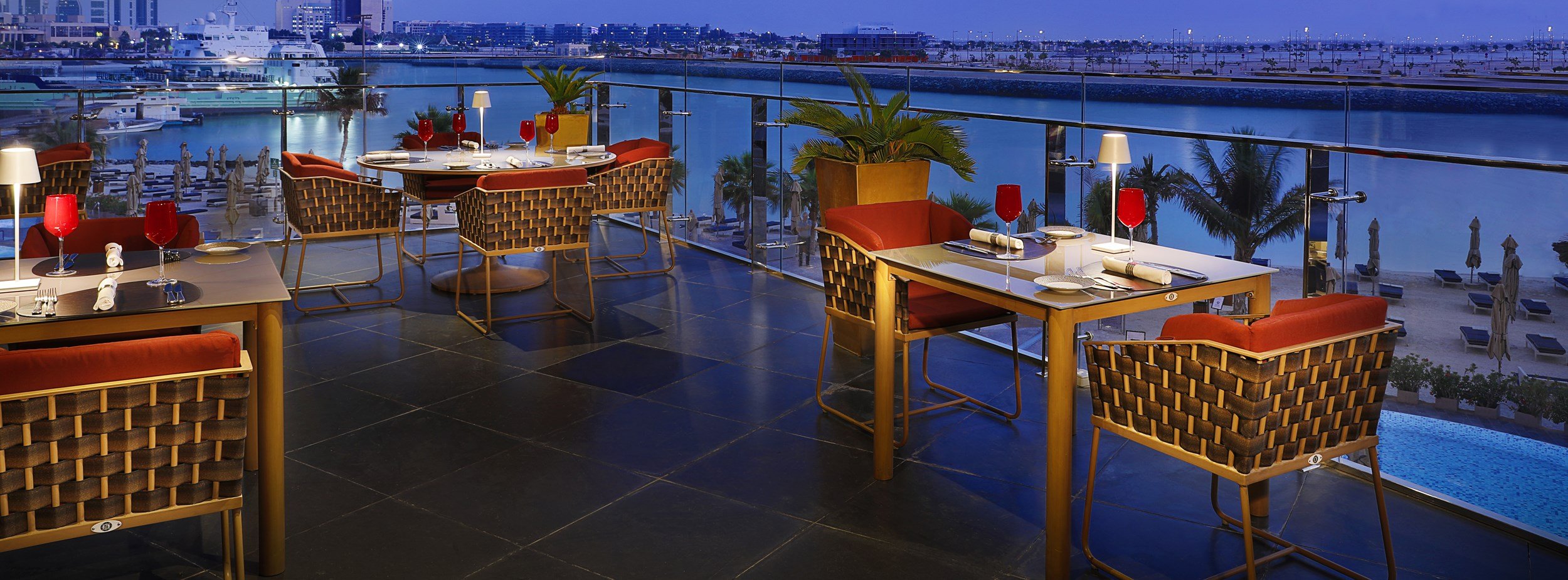 Terrazza di un ristorante ad Abu Dhabi
