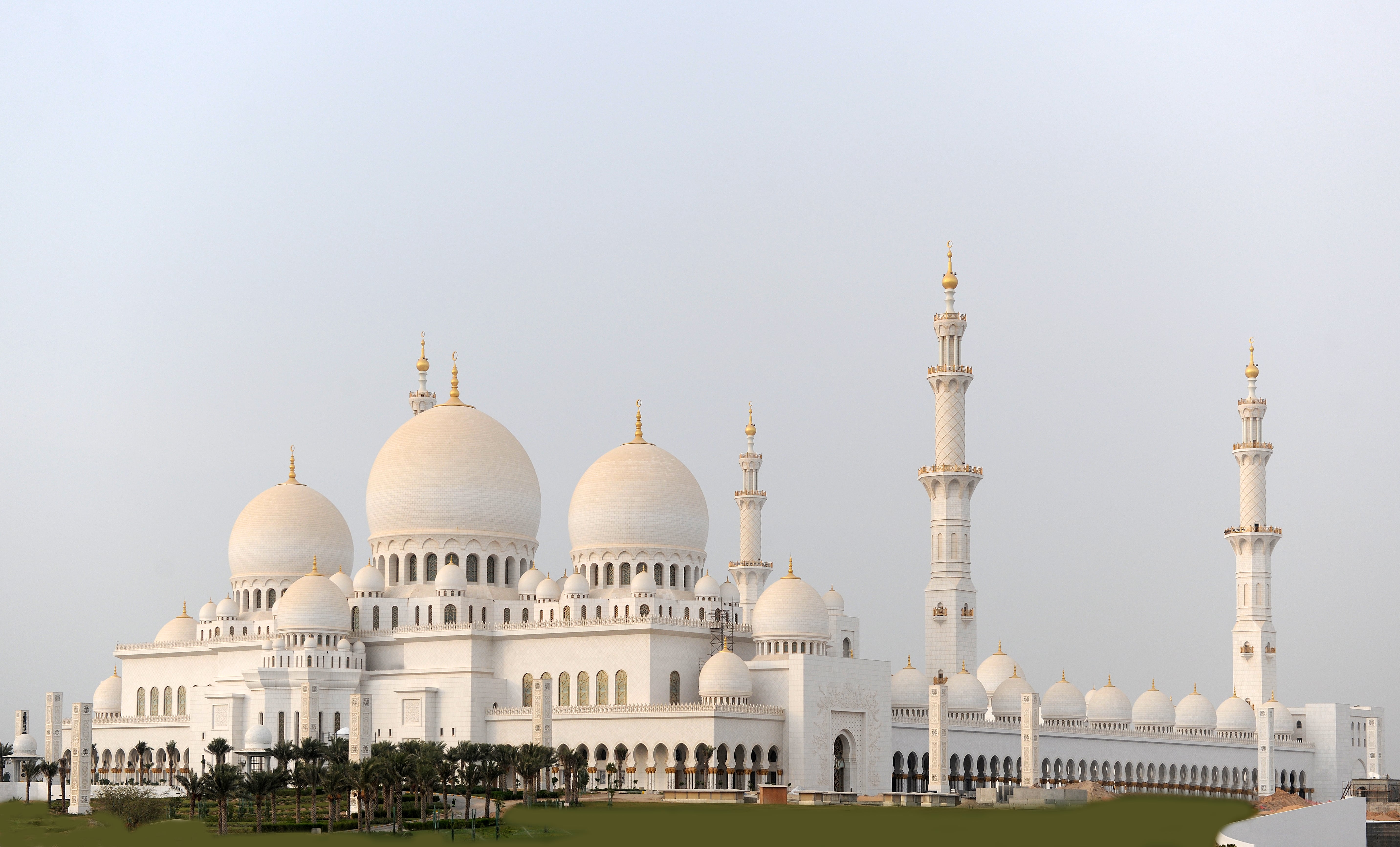 4. Its design is inspired by Mogul and Moroccan styles