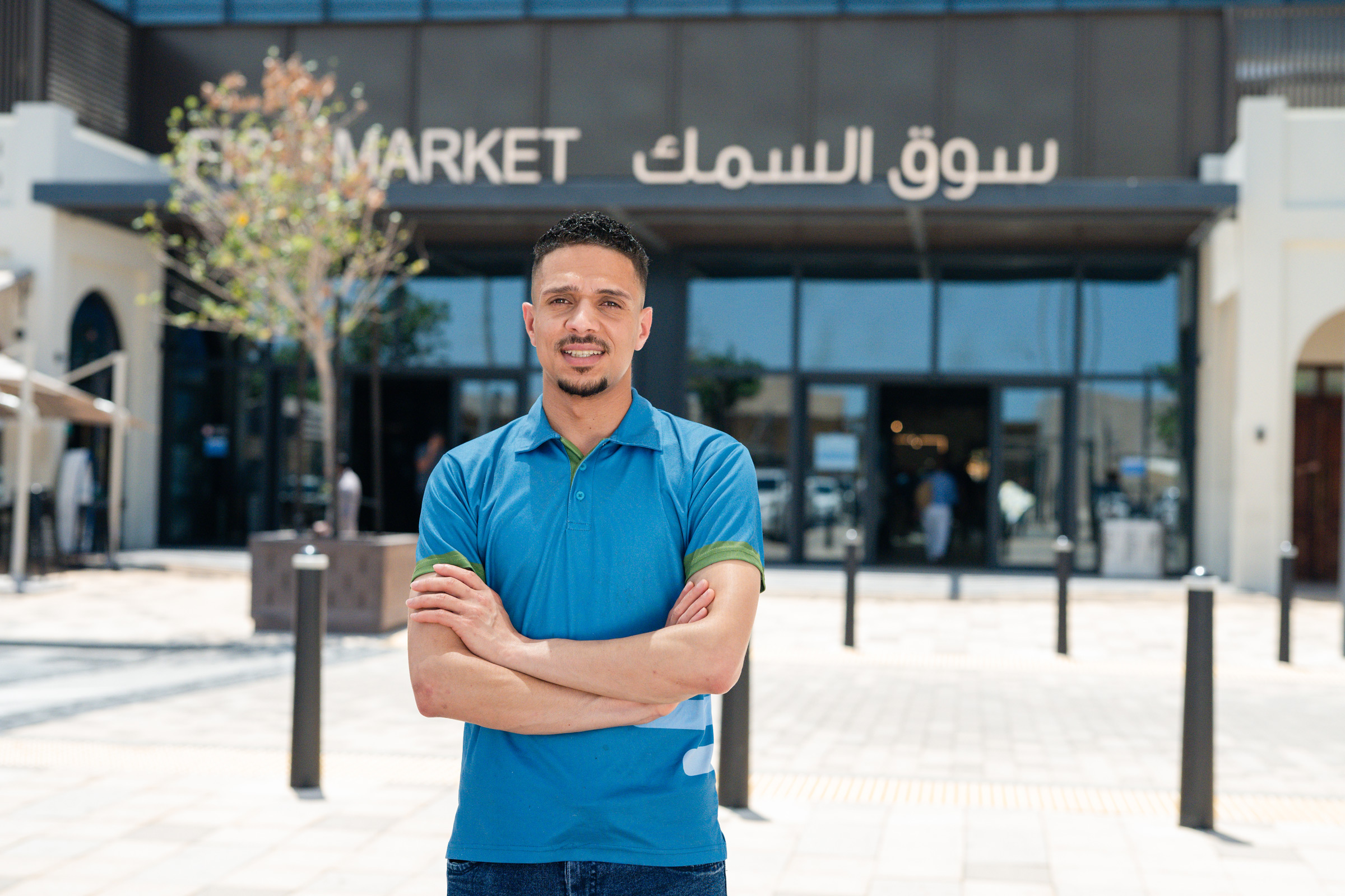 تجربة حسن بائع الأسماك <br/> في أبوظبي