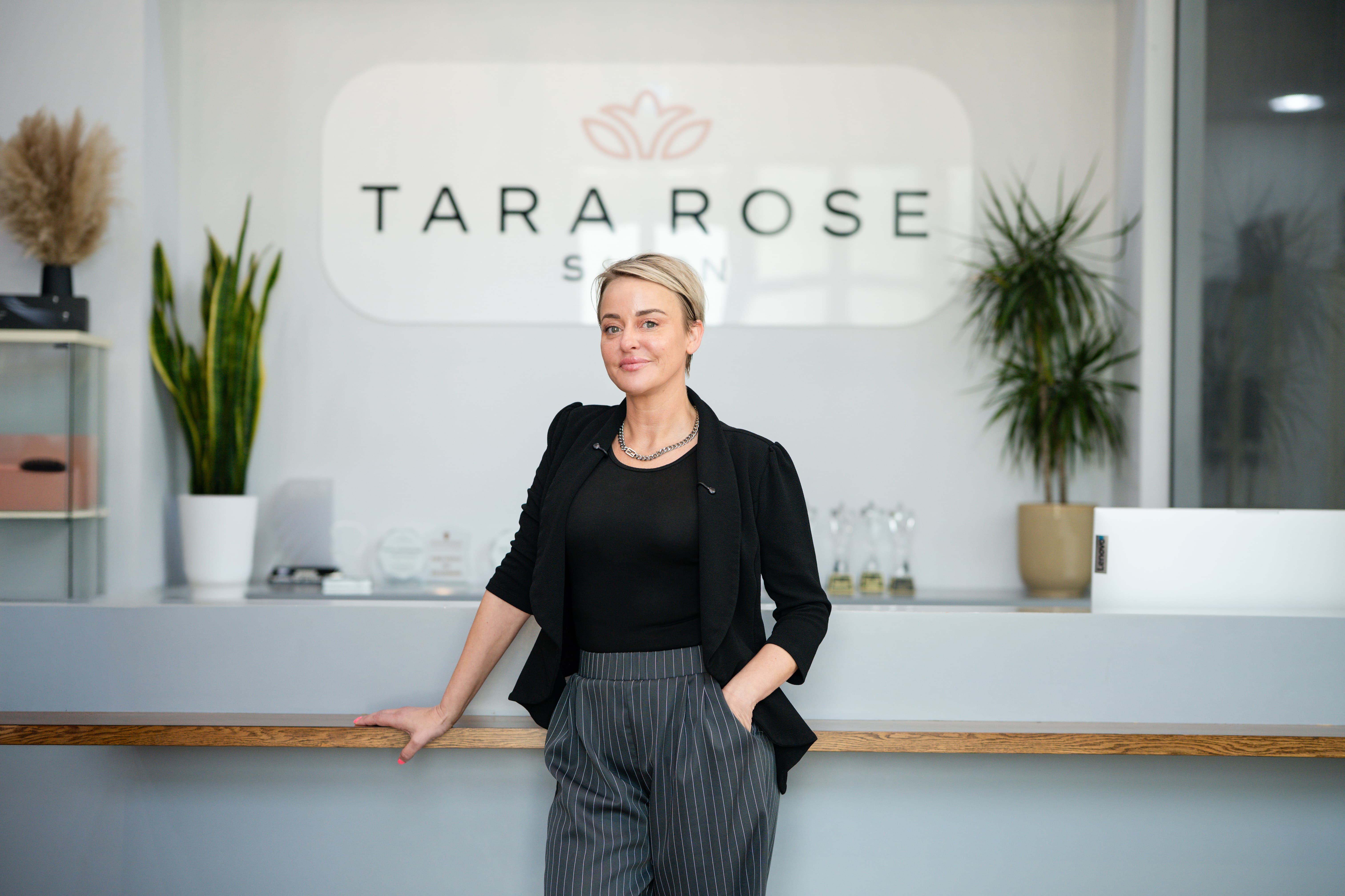Tara, the hairdresser