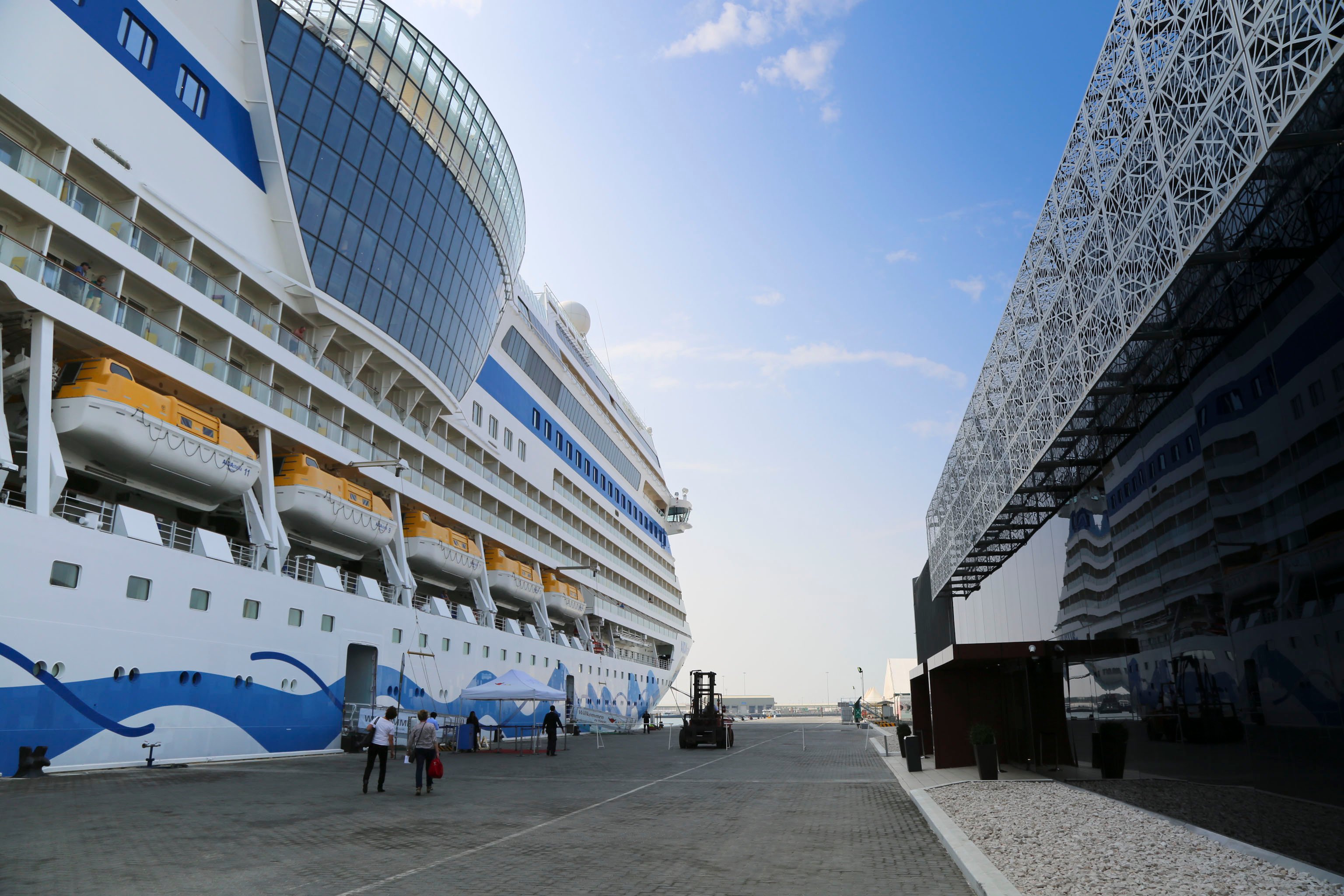 Abu Dhabi's Cruise Season