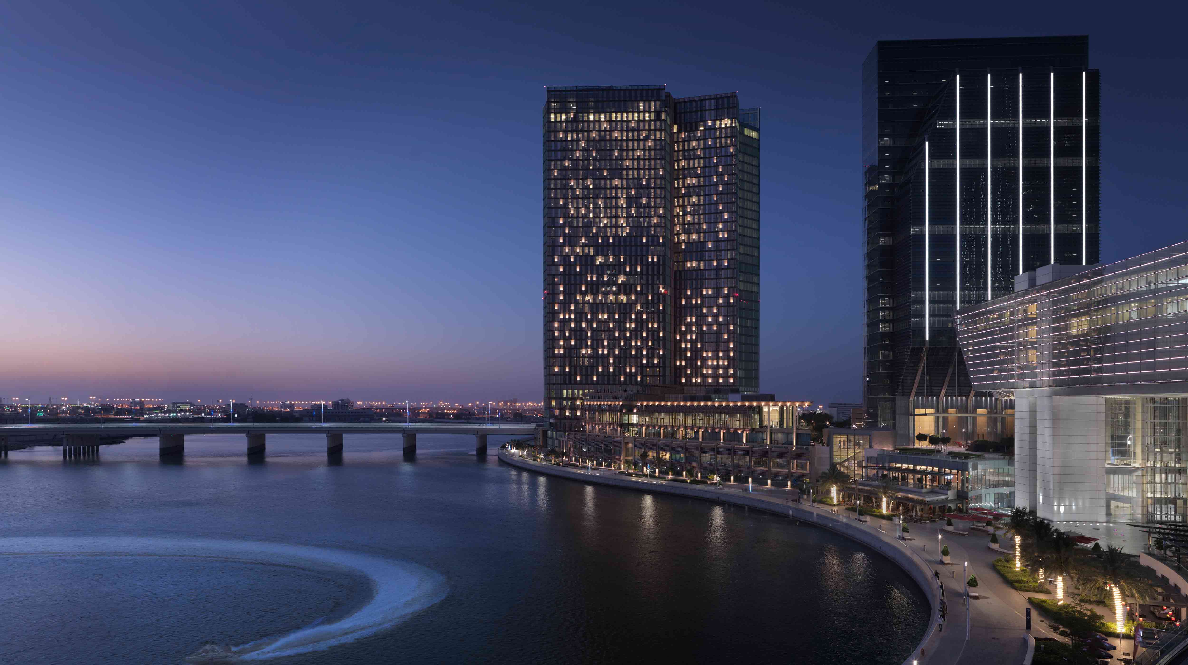 Four Seasons Hotel Abu Dhabi presso Al Maryah Island
