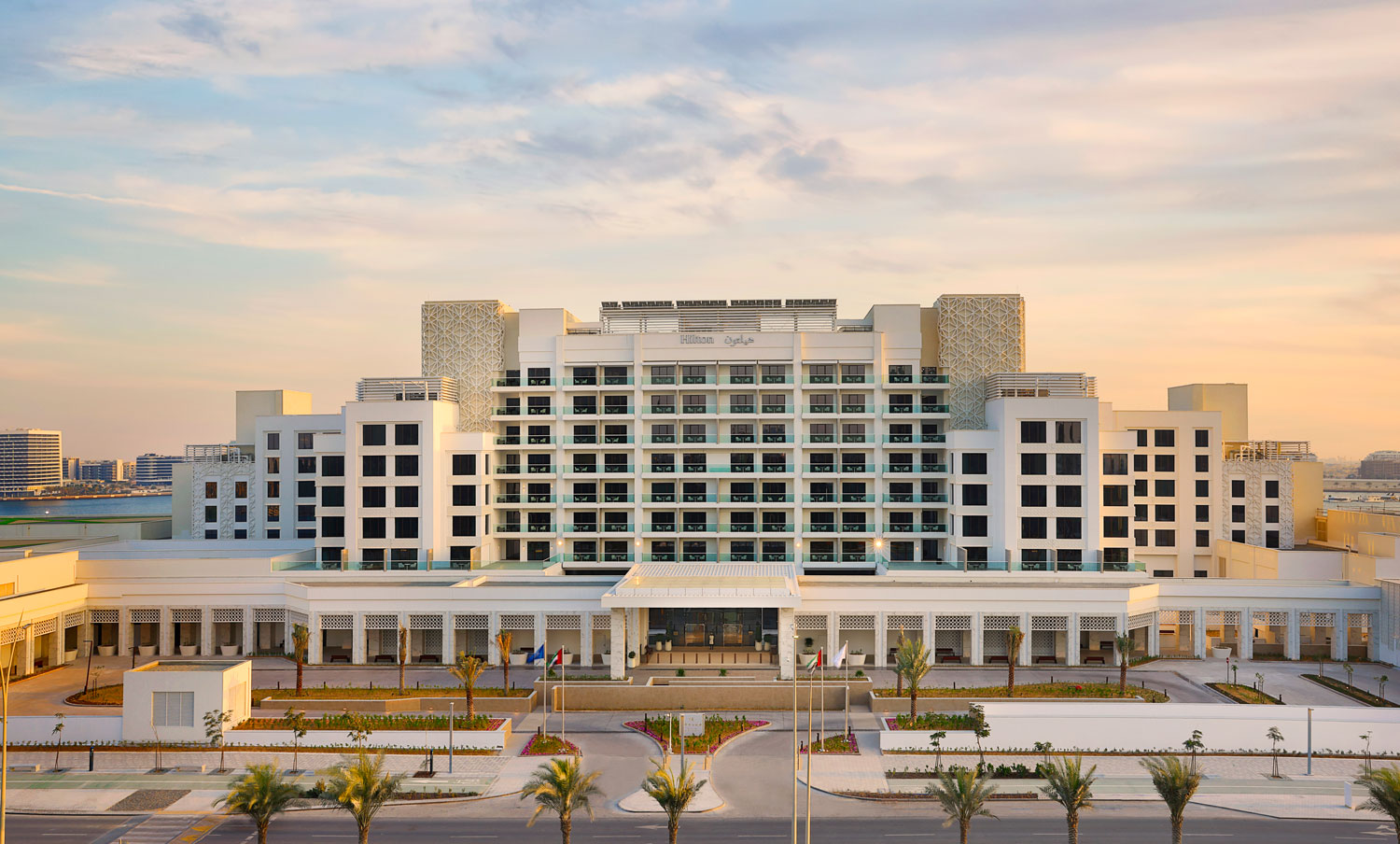 L'edificio dell'Hilton Abu Dhabi Yas Island per una vacanza di Pasqua ad Abu Dhabi