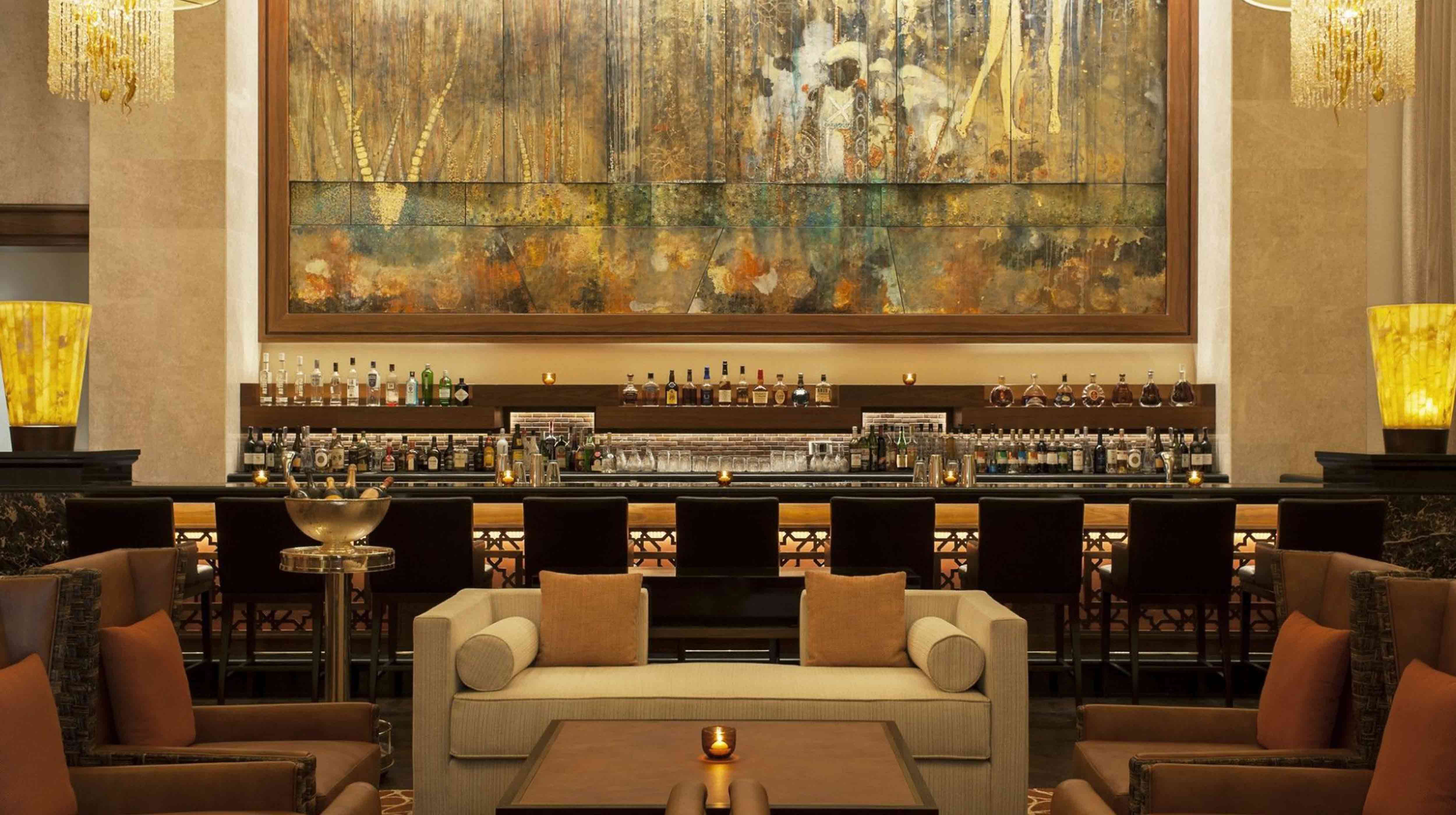 The Manhattan Lounge 